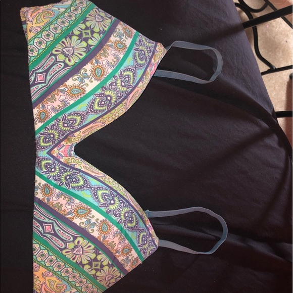 Victoria Secret bra 32c - Picture 4 of 4